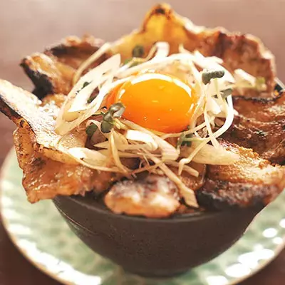 朝食のご案内 BFH福岡中洲 豚丼
